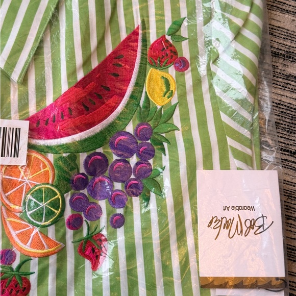 New Bob Mackie Wearable Art Embroidered Fruit Watermelon L Large Shirt Top NWT - Picture 3 of 6